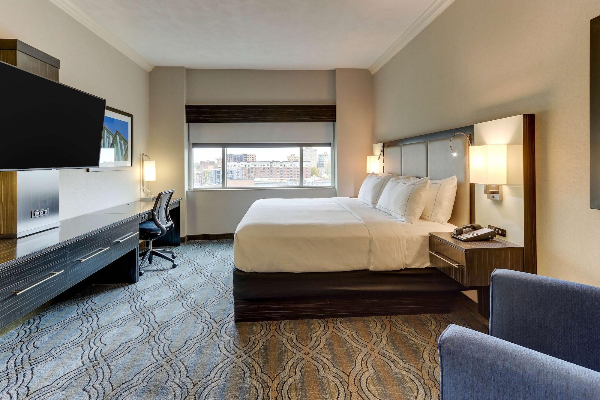 Doubletree By Hilton St. Louis Forest Park Esterno foto