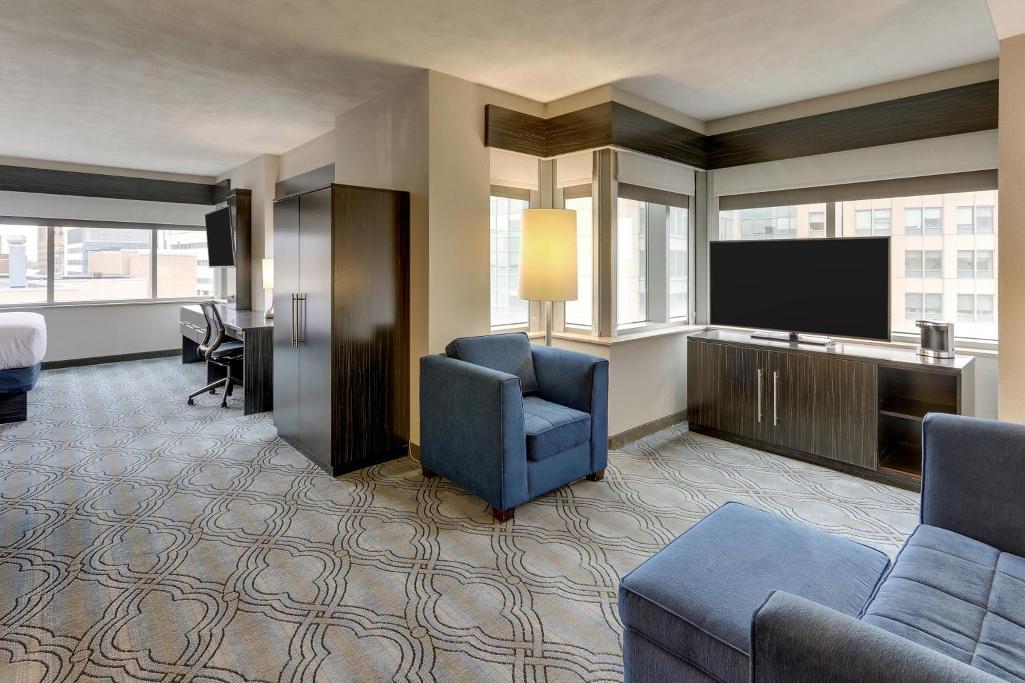 Doubletree By Hilton St. Louis Forest Park Esterno foto
